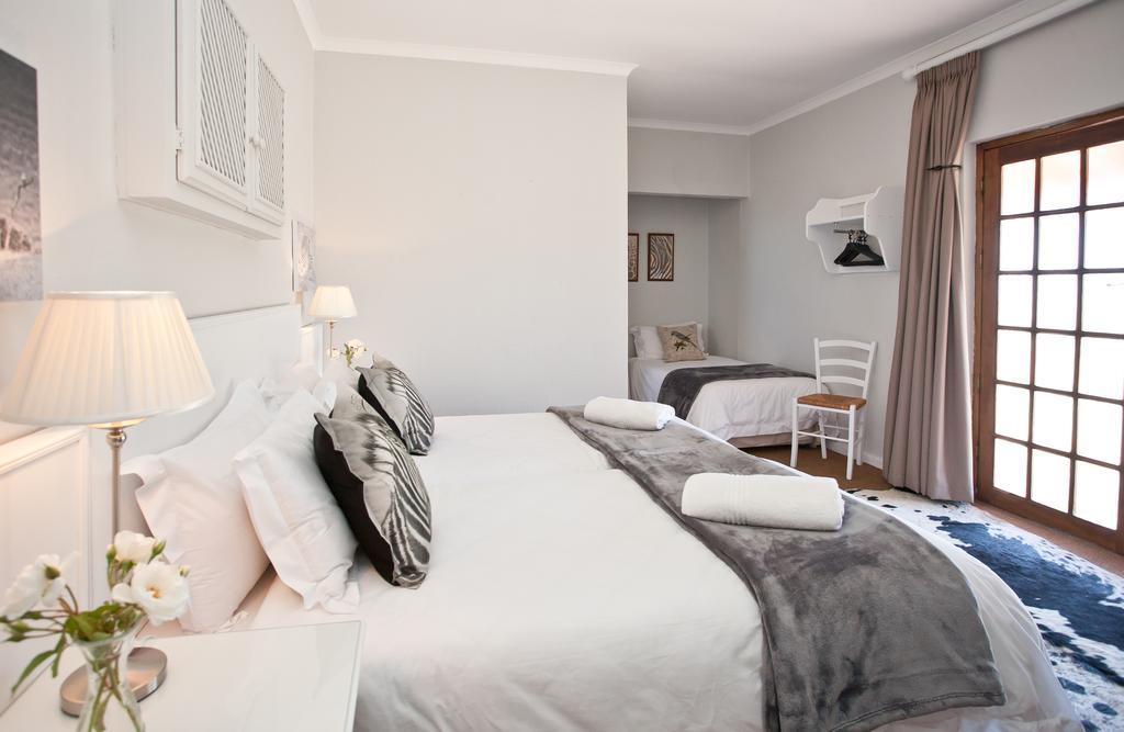 Wagon Wheel Country Lodge Beaufort West Bagian luar foto