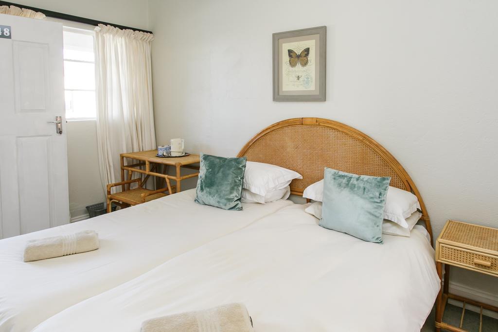 Wagon Wheel Country Lodge Beaufort West Bagian luar foto